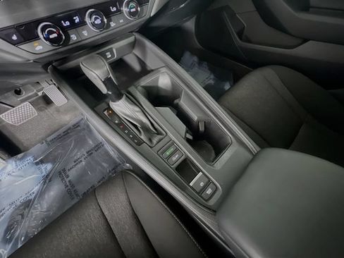 Used 2024 Honda Accord EX image 25
