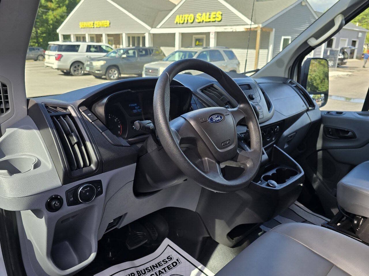 Used 2018 Ford Transit 250 148 Medium Roof RWD image 25