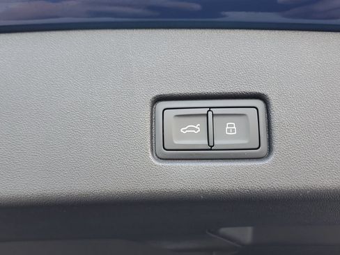 Certified 2023 Audi Q4 e-tron Prestige AWD/4WD image 15