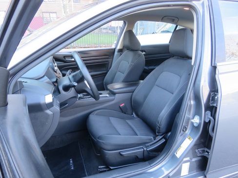 Used 2021 Nissan Altima 2.5 S FWD image 10