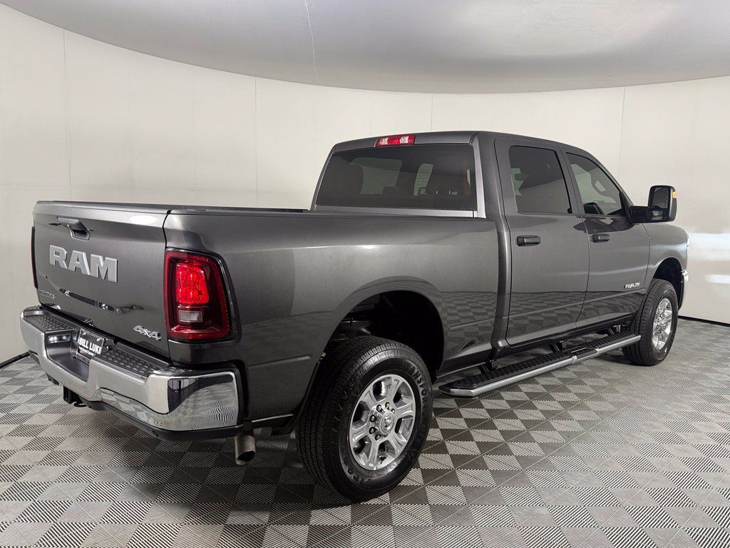 Used 2025 RAM 2500 Big Horn AWD/4WD image 7