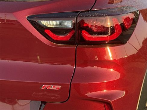 Certified 2025 Chevrolet TrailBlazer RS w/ Driver Confidence Package image 10