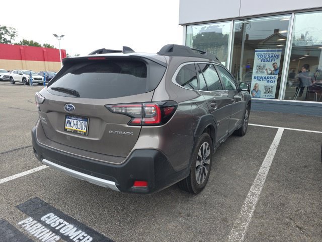 Used 2024 Subaru Outback Limited AWD/4WD image 3