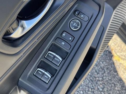 Certified 2023 Honda Accord EX image 16