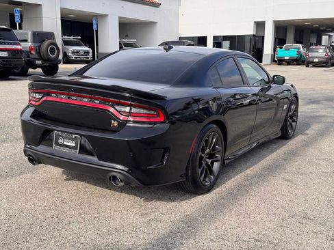 Used 2020 Dodge Charger Scat Pack image 12