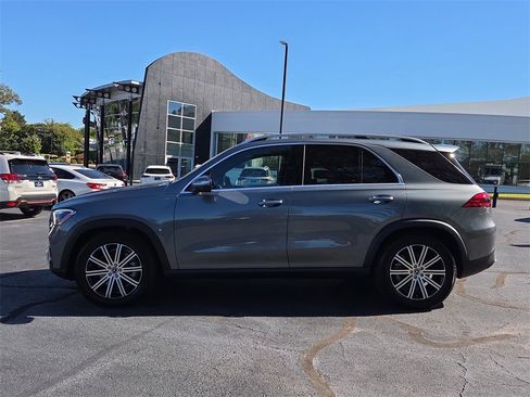 Certified 2025 Mercedes-Benz GLE 450 4MATIC image 2