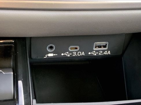 Used 2025 Subaru Outback Limited XT AWD/4WD image 15