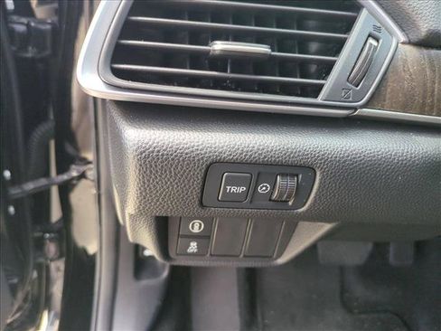 Used 2019 Honda Accord EX-L image 13