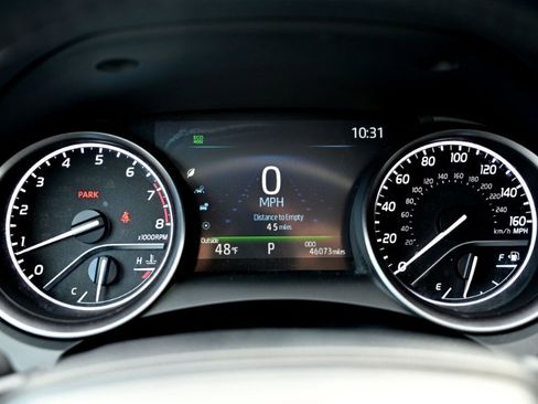 Used 2024 Toyota Camry SE w/ Convenience Package image 20