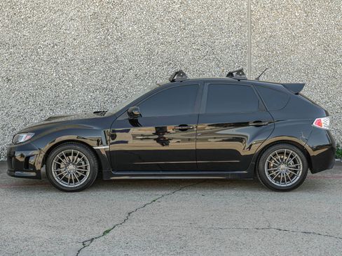 Used 2014 Subaru Impreza WRX Hatchback image 12