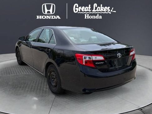 Used 2012 Toyota Camry LE FWD image 6