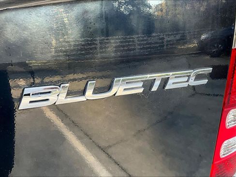 Used 2016 Mercedes-Benz Sprinter 2500 image 9