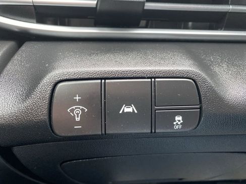 Certified 2023 Hyundai Elantra SEL w/ Convenience Package image 24