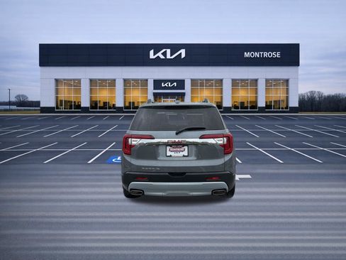 Used 2020 GMC Acadia SLE w/ Driver Convenience Package FWD image 6