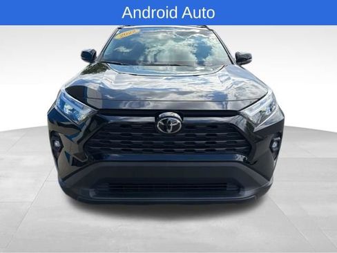 Used 2022 Toyota RAV4 XLE Premium AWD/4WD image 8
