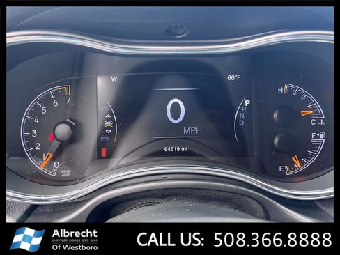 Used 2018 Jeep Grand Cherokee Limited AWD/4WD image 27