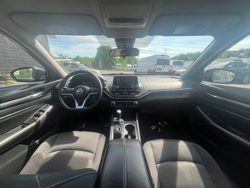 Used 2021 Nissan Altima 2.5 SV FWD image 17