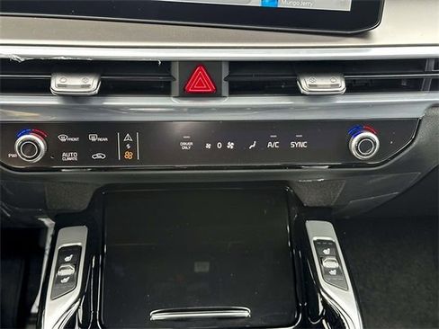 New 2026 Kia Sorento SX Prestige AWD/4WD image 18