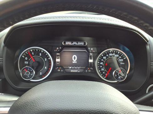 Used 2020 RAM 2500 Laramie image 28