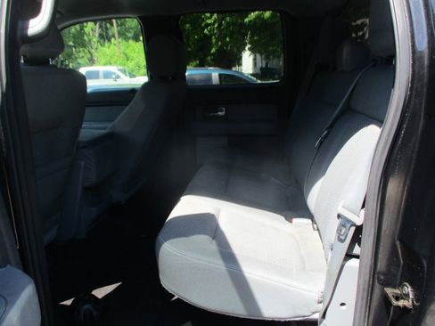 Used 2013 Ford F150 XLT AWD/4WD image 9