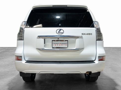 Used 2017 Lexus GX 460 Premium w/ Premium Package image 12