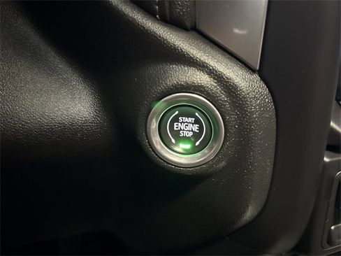 Certified 2020 Chevrolet Silverado 2500 LTZ w/ LTZ Premium Package image 17