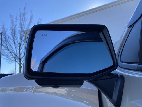 Used 2022 Chevrolet Silverado 1500 LT Trail Boss w/ LT Trail Boss Premium Package image 44