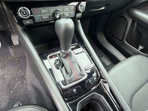 Certified 2024 Jeep Compass Trailhawk AWD/4WD image 30