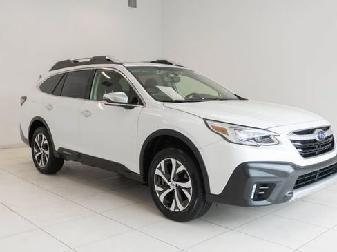 Used 2022 Subaru Outback Touring AWD/4WD image 7
