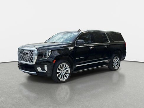 Used 2023 GMC Yukon XL Denali AWD/4WD image 7