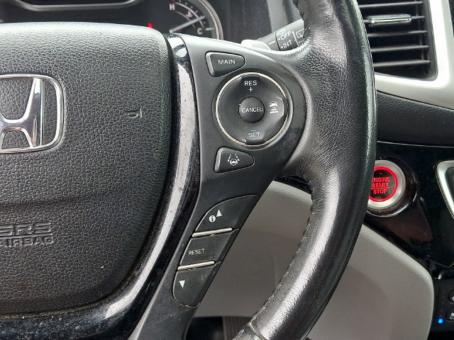 Used 2017 Honda Pilot Elite image 25