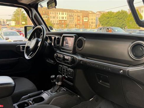 Used 2021 Jeep Wrangler Unlimited Sport AWD/4WD image 13