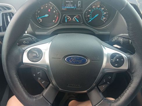 Used 2013 Ford Escape Titanium w/ Parking Technology Pkg FWD image 19