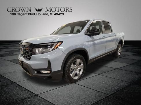 Certified 2025 Honda Ridgeline TrailSport image 7