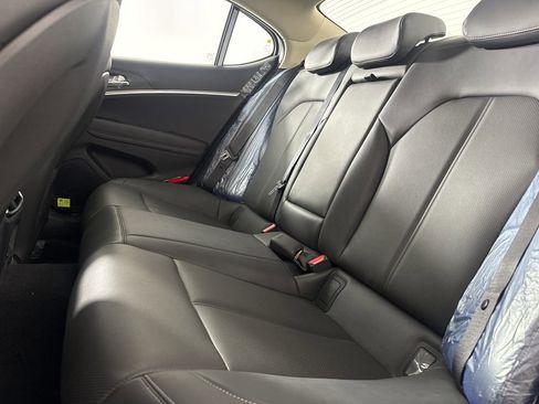 New 2026 Genesis G70 2.5T RWD image 13