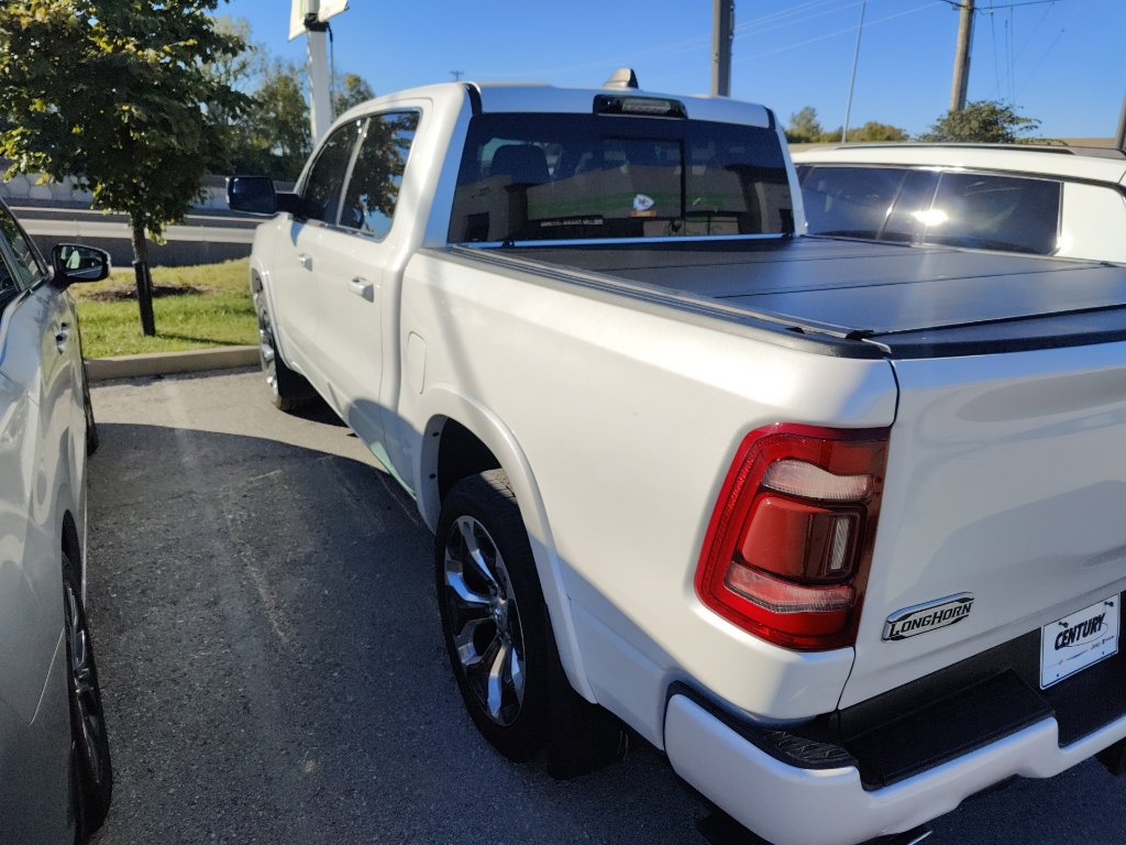 Used 2023 RAM 1500 Limited AWD/4WD image 9