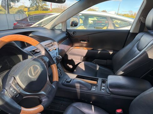 Used 2015 Lexus RX 450h FWD image 5