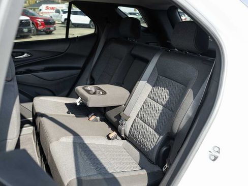 Used 2022 Chevrolet Equinox LT image 14