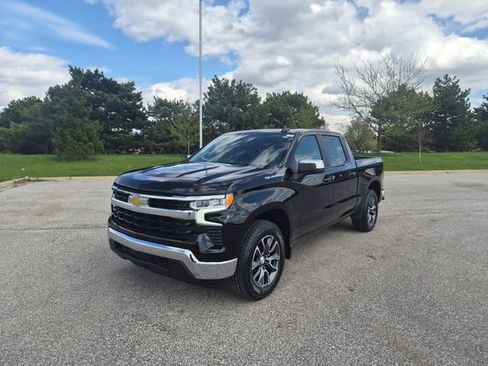 Used 2024 Chevrolet Silverado 1500 LT AWD/4WD image 1