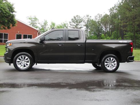 Used 2021 Chevrolet Silverado 1500 Custom AWD/4WD image 9