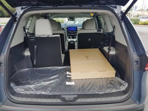 New 2026 Toyota Grand Highlander AWD image 8