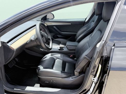 Used 2022 Tesla Model 3 RWD image 24
