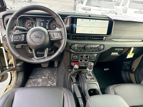 New 2026 Jeep Wrangler Unlimited Rubicon 392 w/ Quick Order Package 27X Moab AWD/4WD image 24