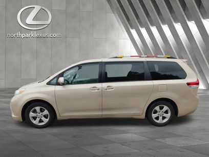 Used 2011 Toyota Sienna LE