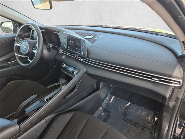 Used 2022 Hyundai Elantra SEL FWD image 20