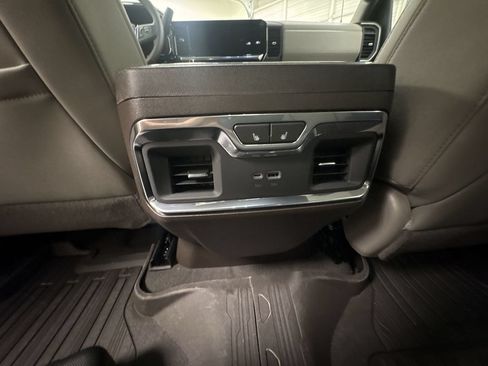 New 2026 GMC Sierra 3500 SLT w/ SLT Convenience Package AWD/4WD image 22