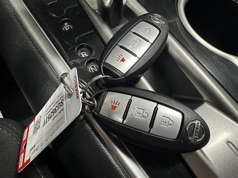 Used 2019 Nissan Pathfinder S AWD/4WD image 22