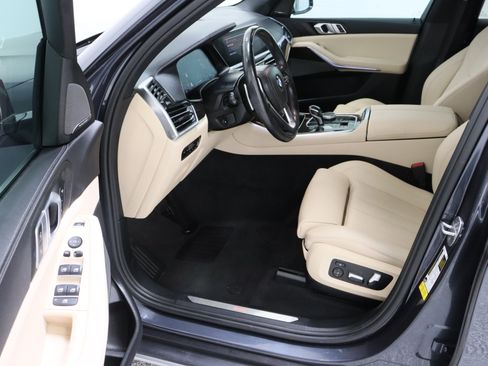 Used 2021 BMW X5 sDrive40i w/ Premium Package image 14