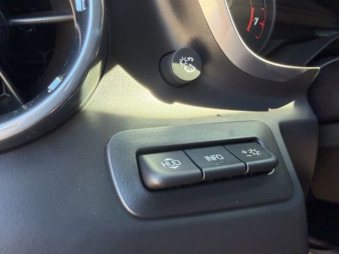 Used 2018 Chevrolet Camaro SS w/ LPO, Ground Effects Package RWD image 30