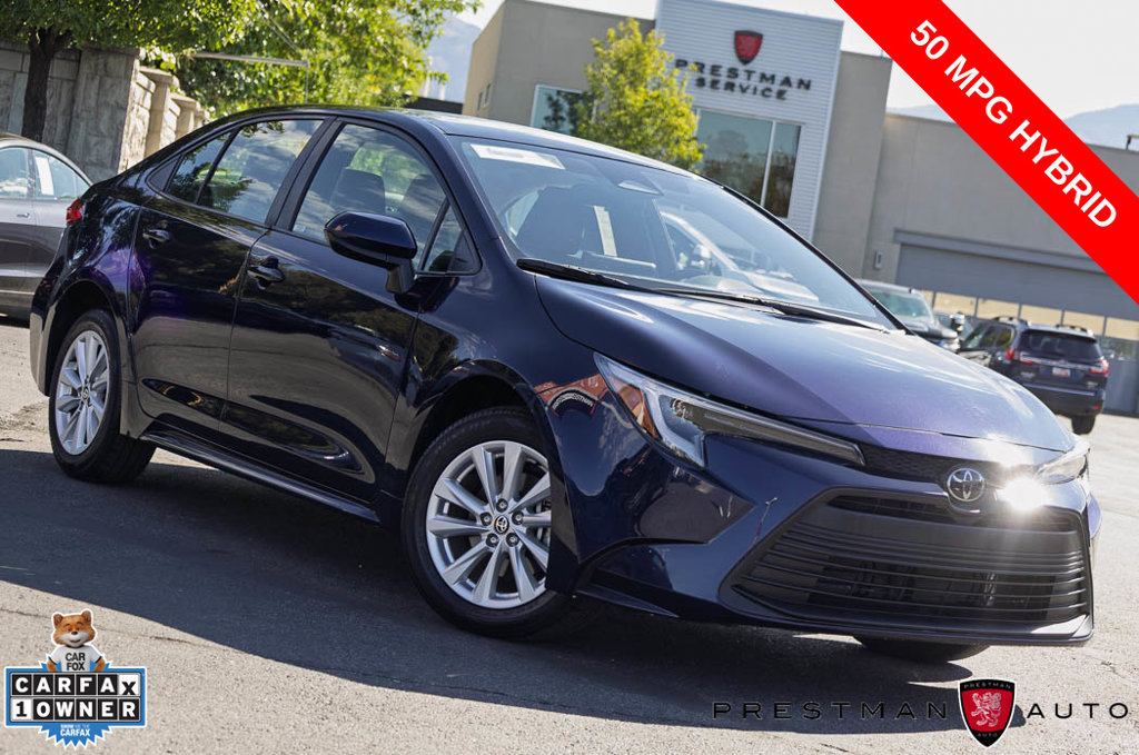 Used 2026 Toyota Corolla LE w/ LE Premium Package FWD image 1